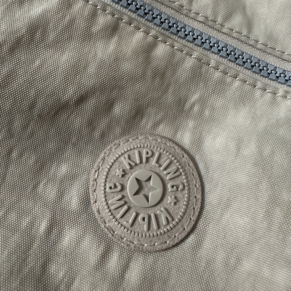 Kipling Alvar Solid Taupe Slate Grey Crossbody Bag - Picture 10 of 12